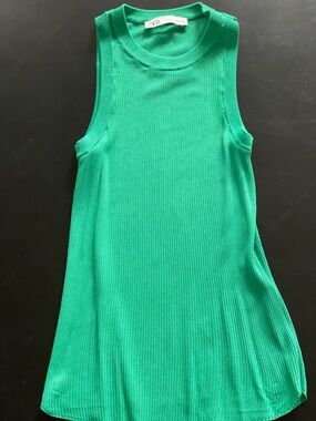 Zara Emerald Ribbed Crewneck Tank Top